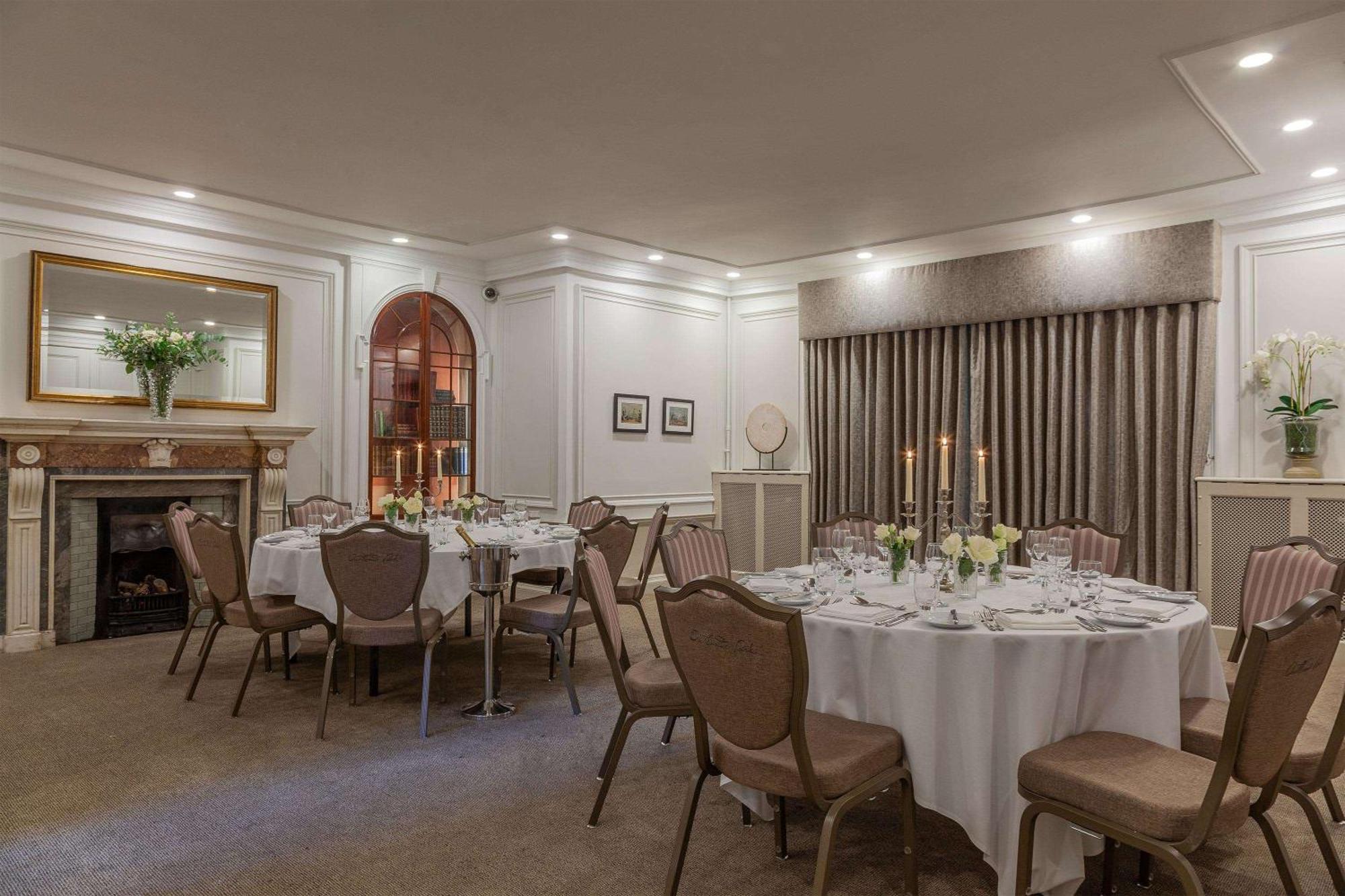 Oatlands Park Hotel Weybridge Eksteriør bilde