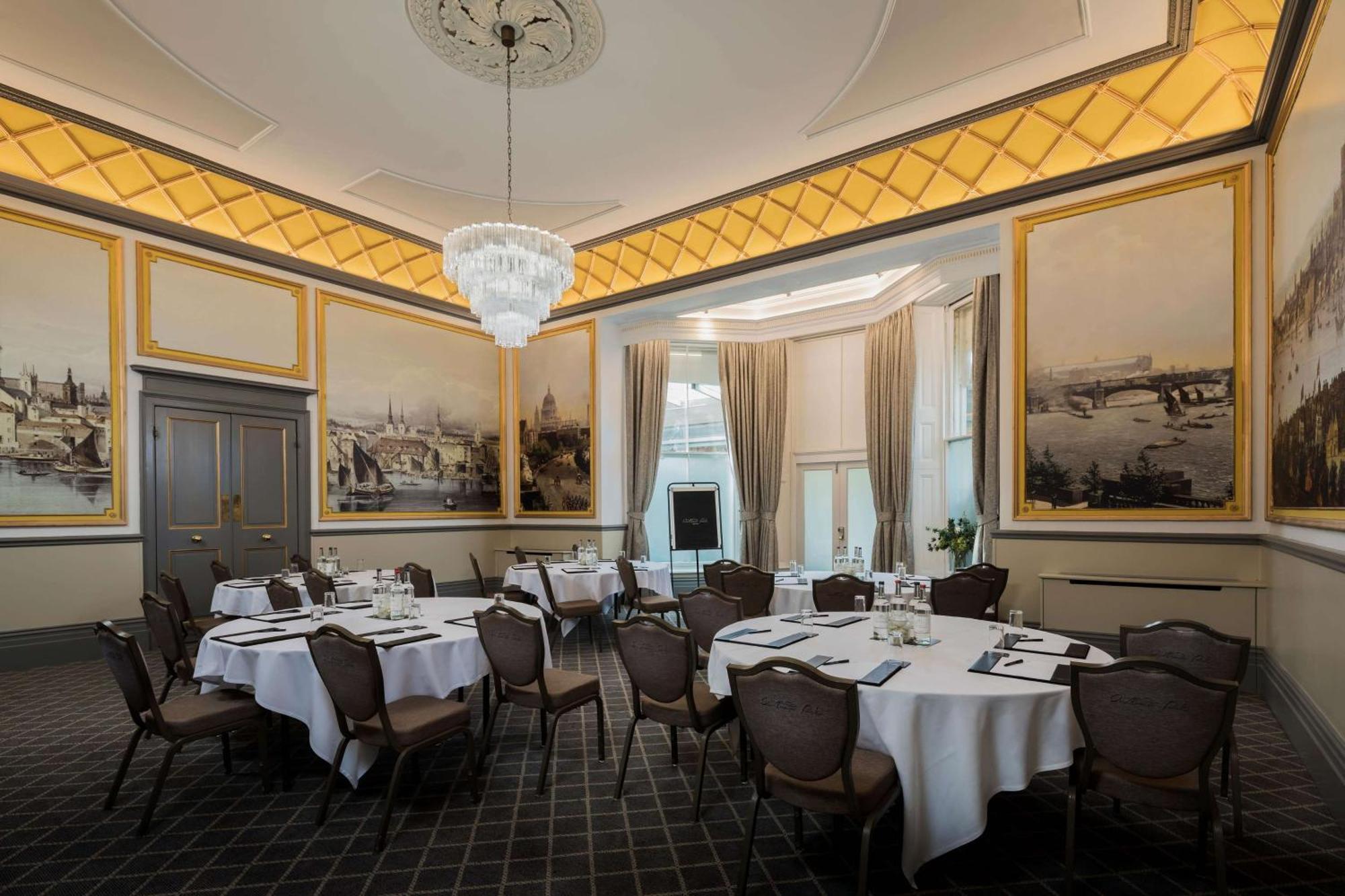 Oatlands Park Hotel Weybridge Eksteriør bilde
